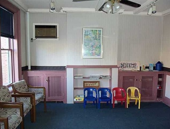 165 Broadway, Newburgh IS 96a3jkv3edzx Newburgh Real Estate: 165 Liberty Street in College District